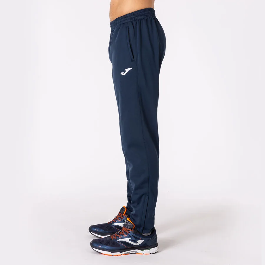 Trainingshose Nilo — Marineblau in Marineblau, Am Modell